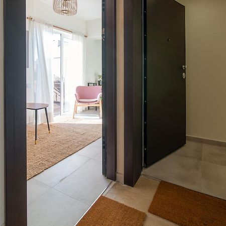 Cosy & Stylish 1-Bedroom Apartment In The Centre أثينا المظهر الخارجي الصورة